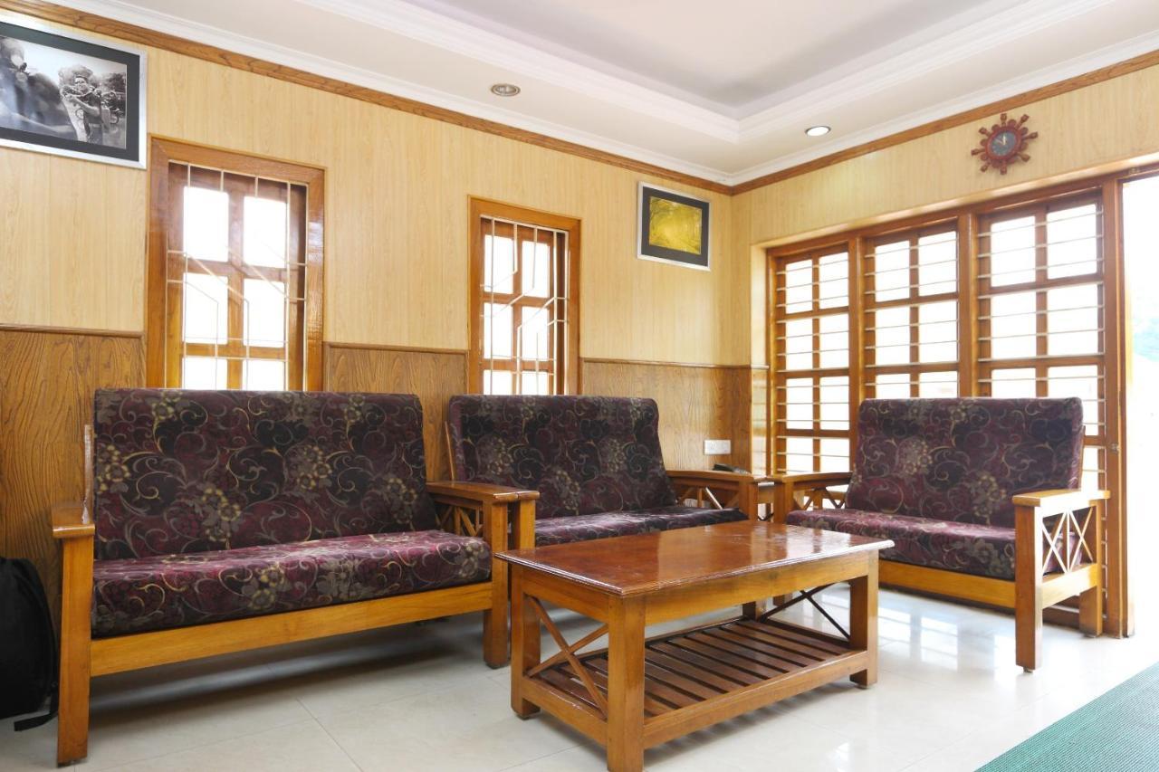 Oyo 13807 Hotel Gurupriya Kodaikanal Eksteriør billede
